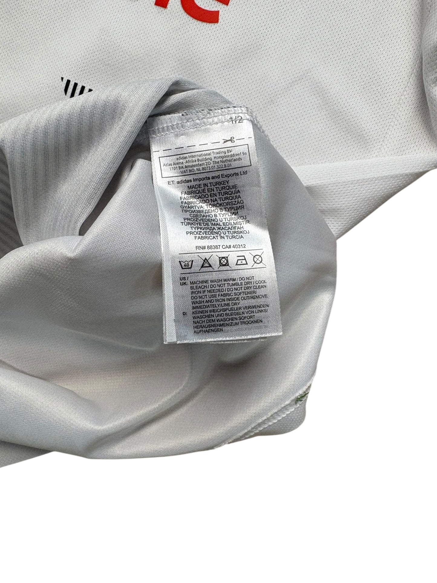 Adidas Besiktas Istanbul 2019-20 Heimtrikot Gr. M 99 Kevin Prince Boateng