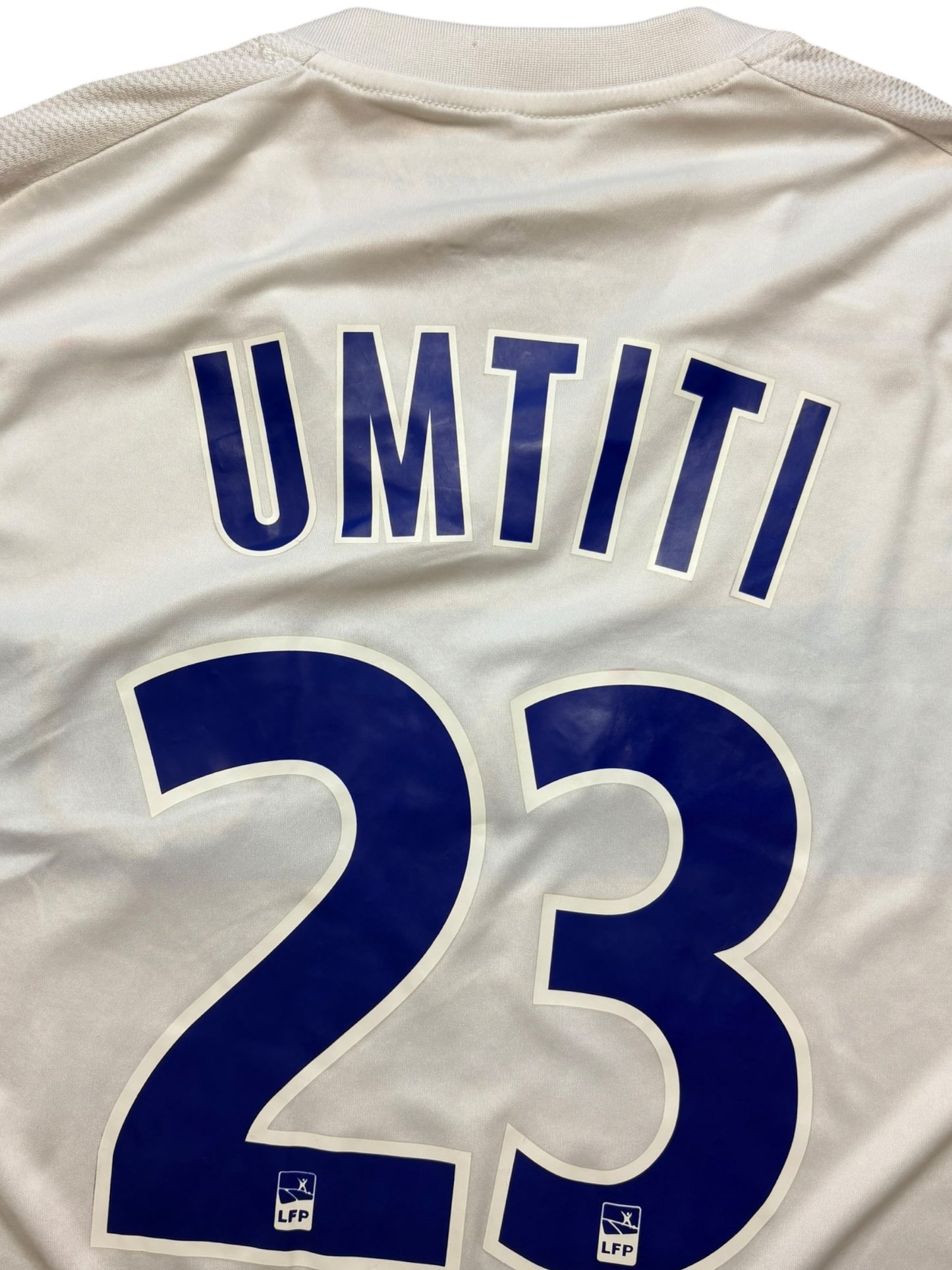 Olympique Lyonnais 2015-16 Heimtrikot Langarm Umtiti 23 Gr. L
