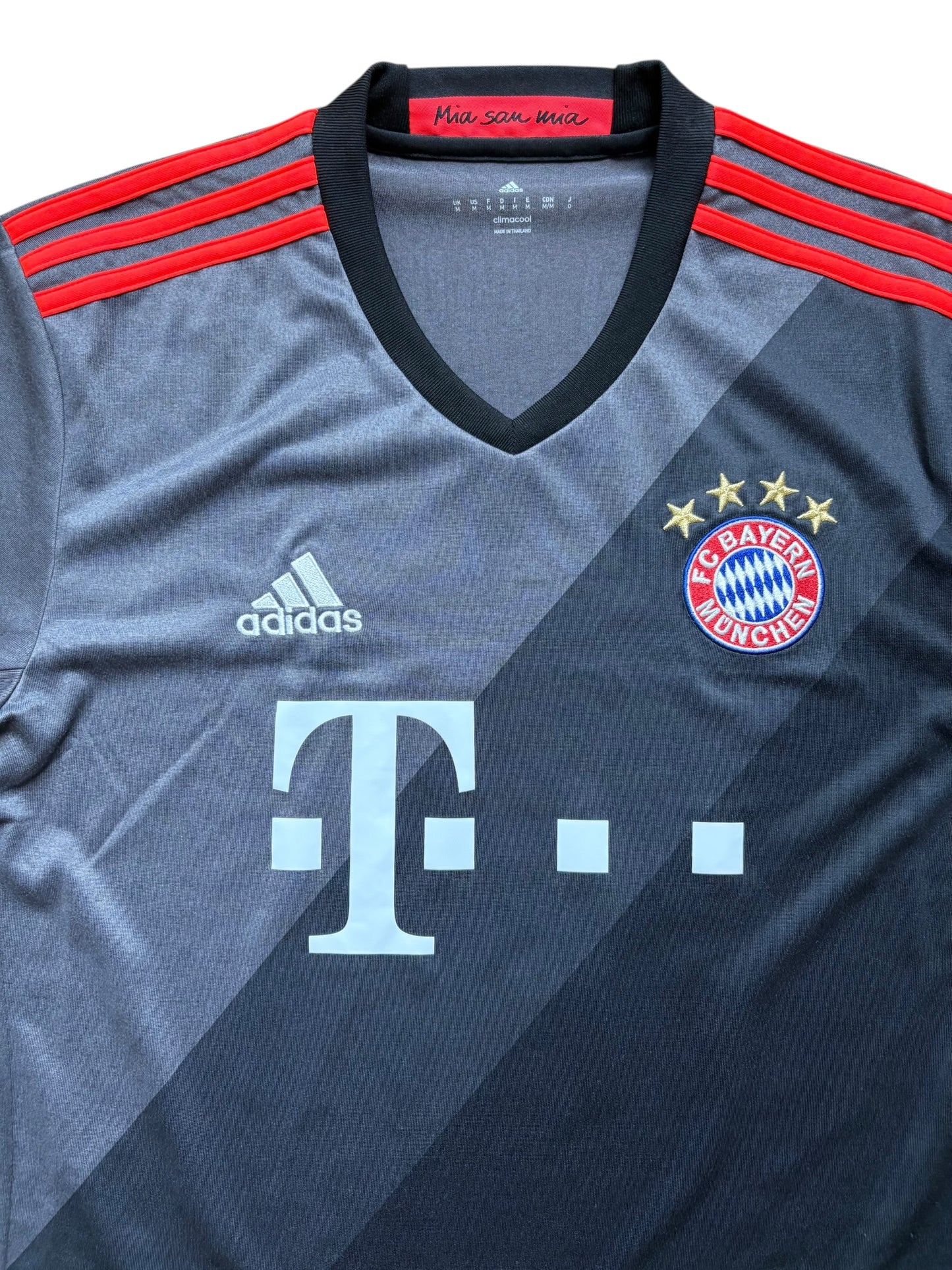 Adidas 2016-17 FC Bayern München Auswärts-Trikot Hummels 5 Gr. M