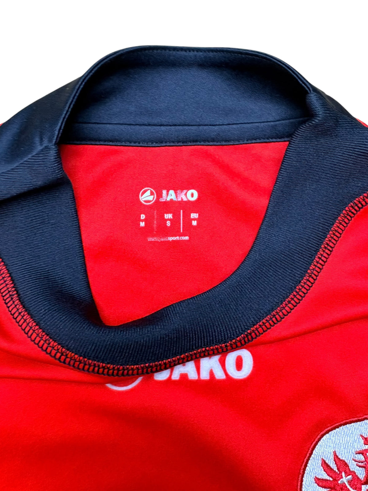 Eintracht Frankfurt 2009-10 Heimtrikot Gr. M – Bild 5