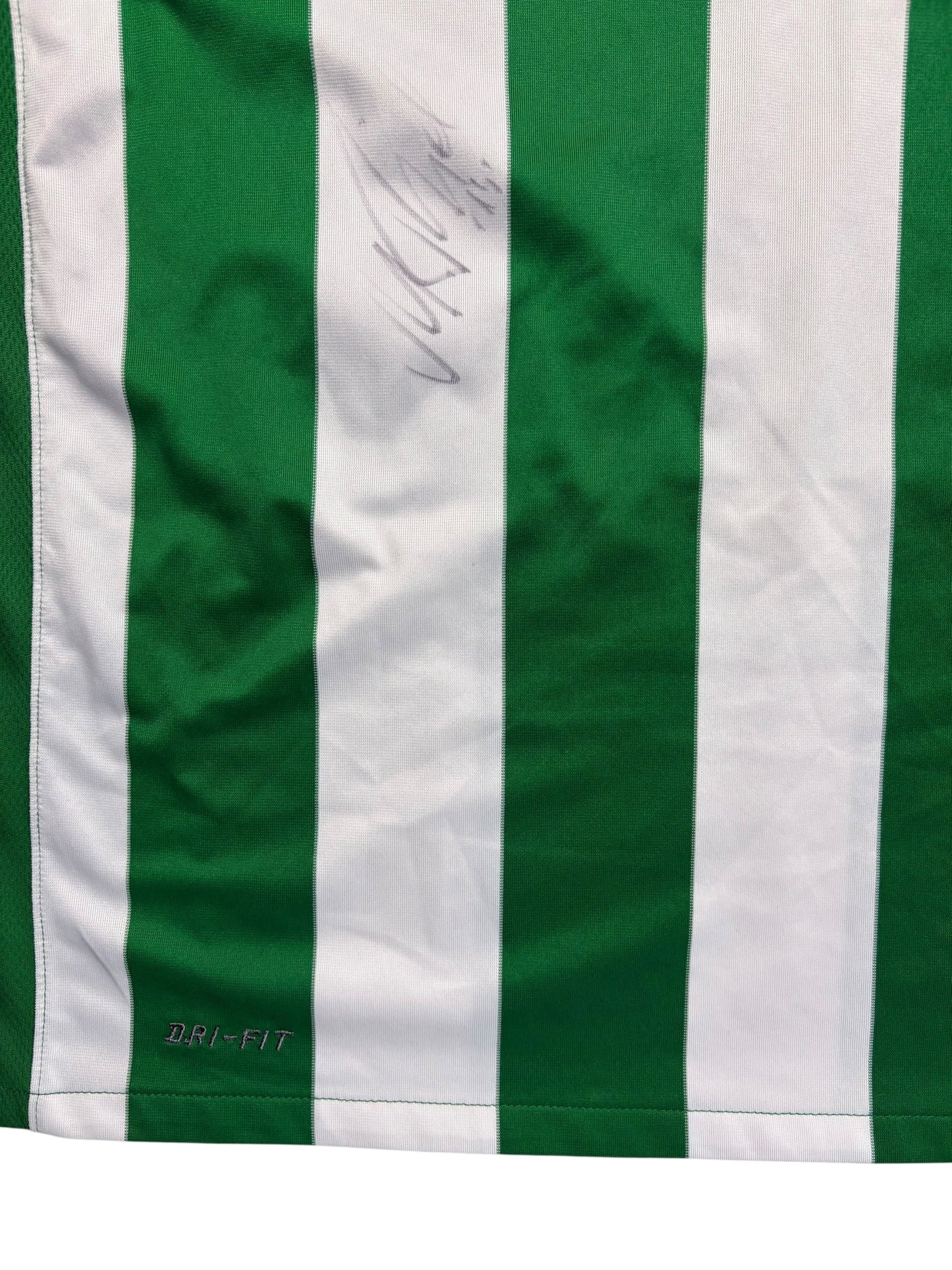 Nike VFB Lübeck 2010-11 Heimtrikot Gr. M signiert