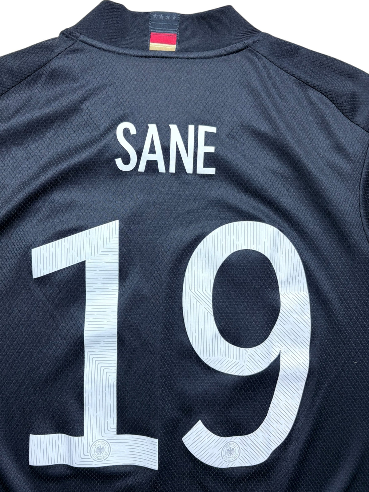 DFB 2020-21 Auswärtstrikot Sane 19 Gr. M Deutschland – Bild 5