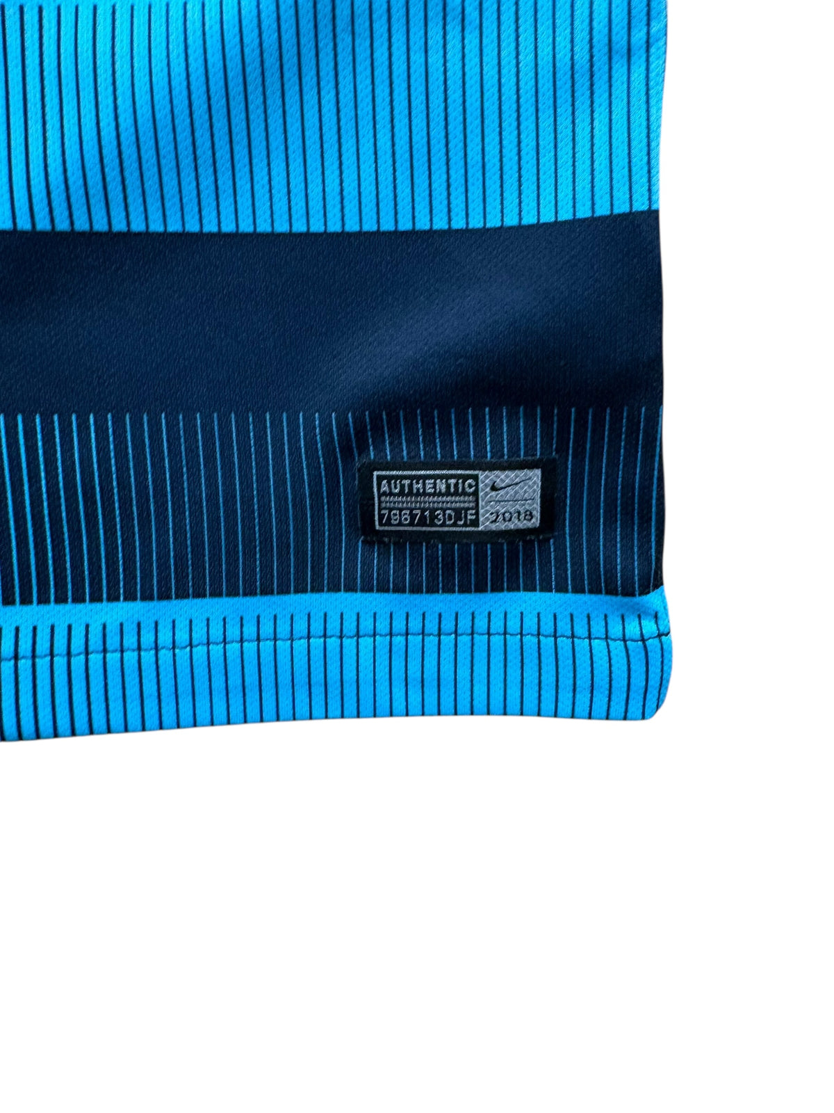 Nike Hertha BSC Berlin 2018-19 Auswärts-Trikot Gr. M Nr. 4 – Bild 5