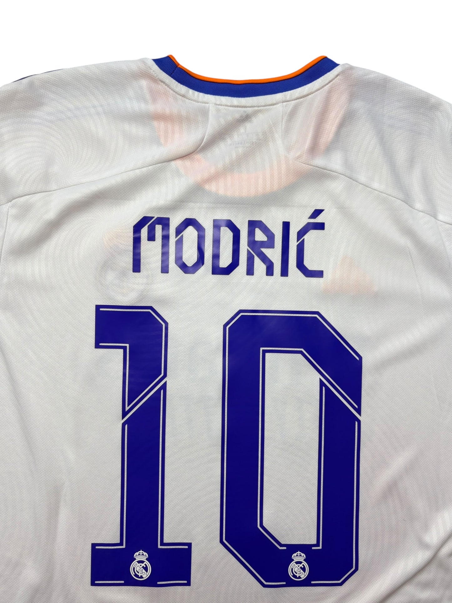 Real Madrid FC 2021-22 Heimtrikot Luka Modric Gr. L