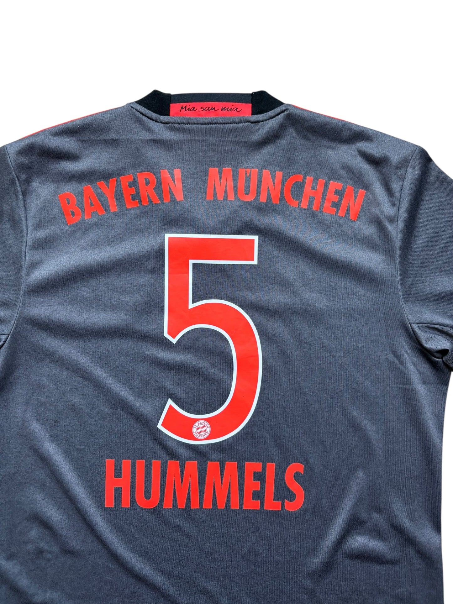 Adidas 2016-17 FC Bayern München Auswärts-Trikot Hummels 5 Gr. M
