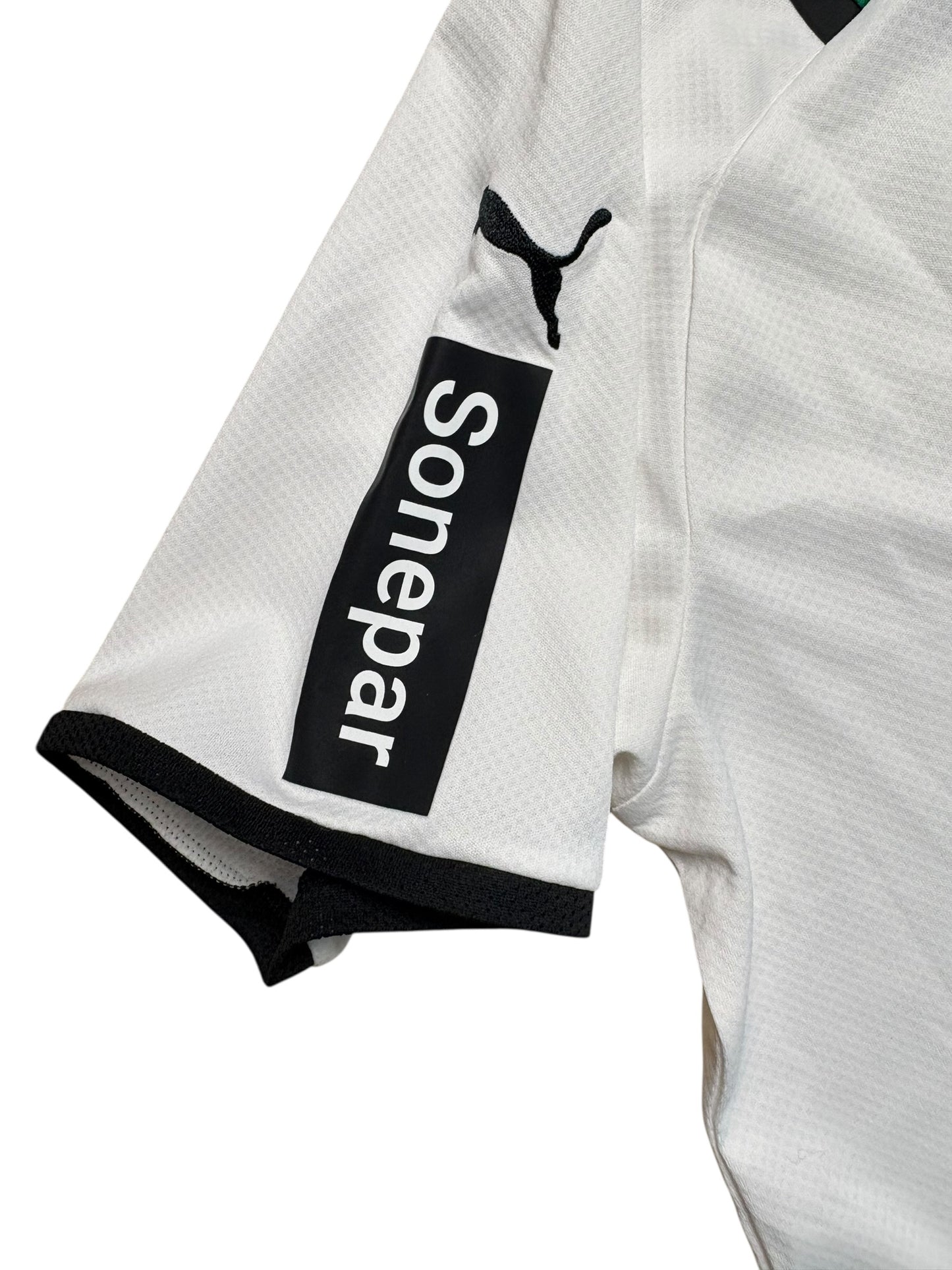 Puma Borussia Mönchengladbach 2021-22 Heimtrikot 17 Manu Kone Gr. L