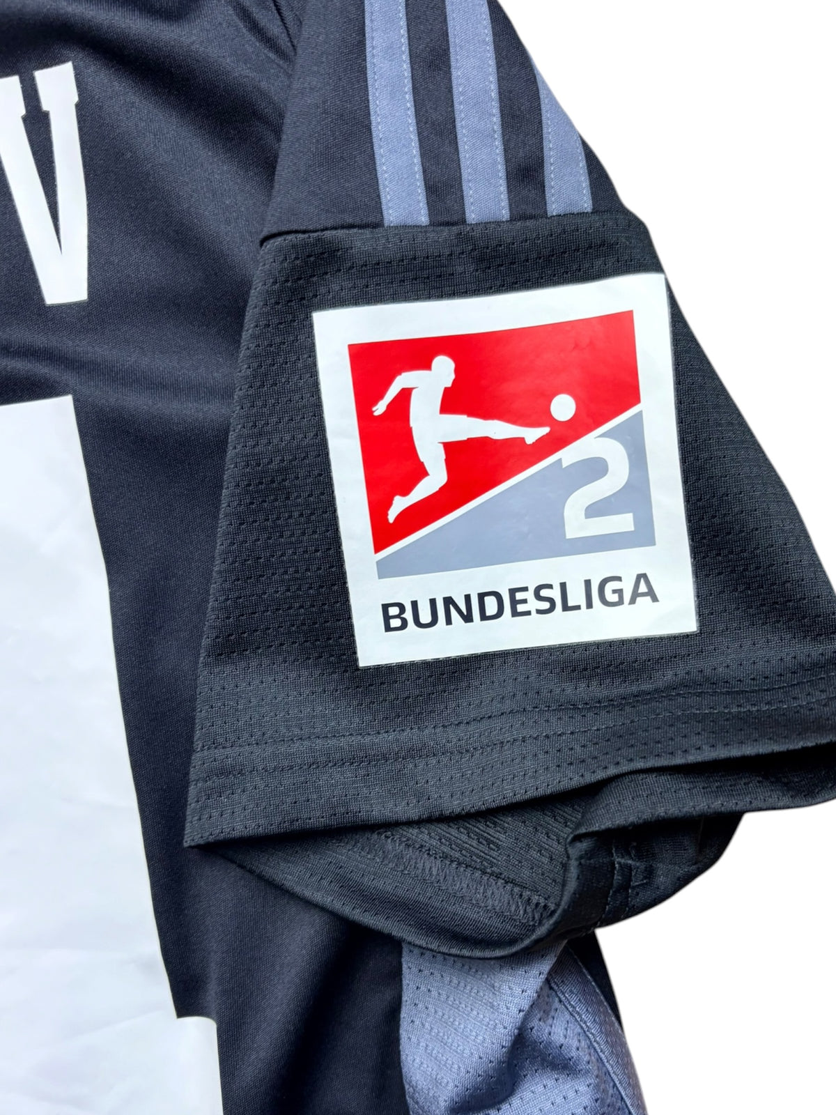 HSV 2023-24 Drittes Trikot Vuskovic 44 Gr. L – Bild 4