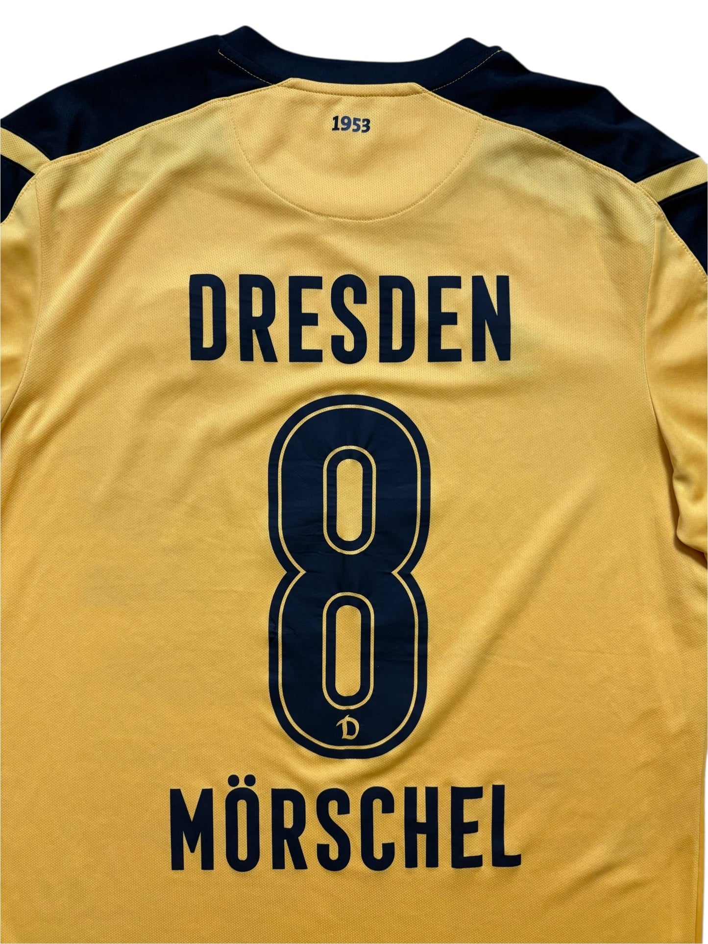 Umbro Dynamo Dresden 2021-22 Heim Trikot Gr. XL 8 Mörschel
